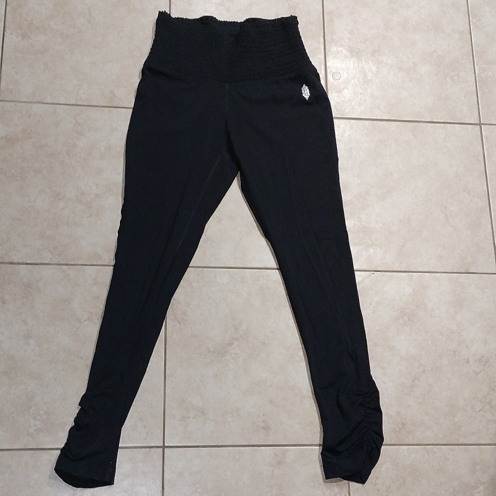 FP Movement black... - Picture 2 of 6